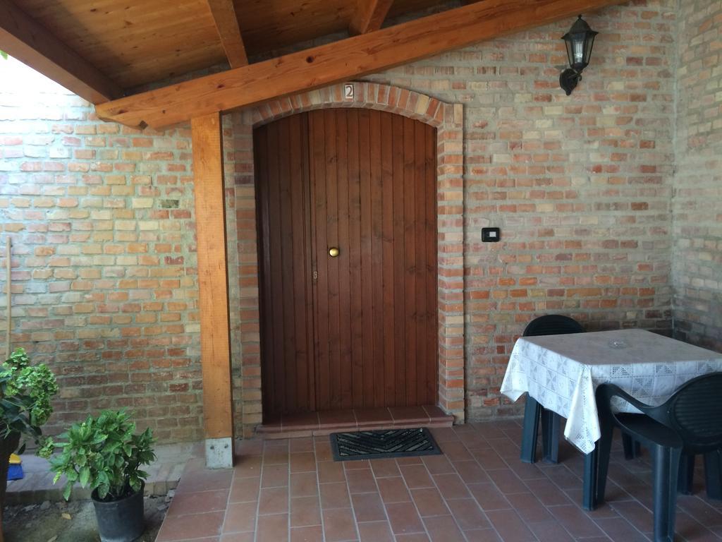 Societa Agricola Mg Florplant Villa Francavilla Marittima Kültér fotó
